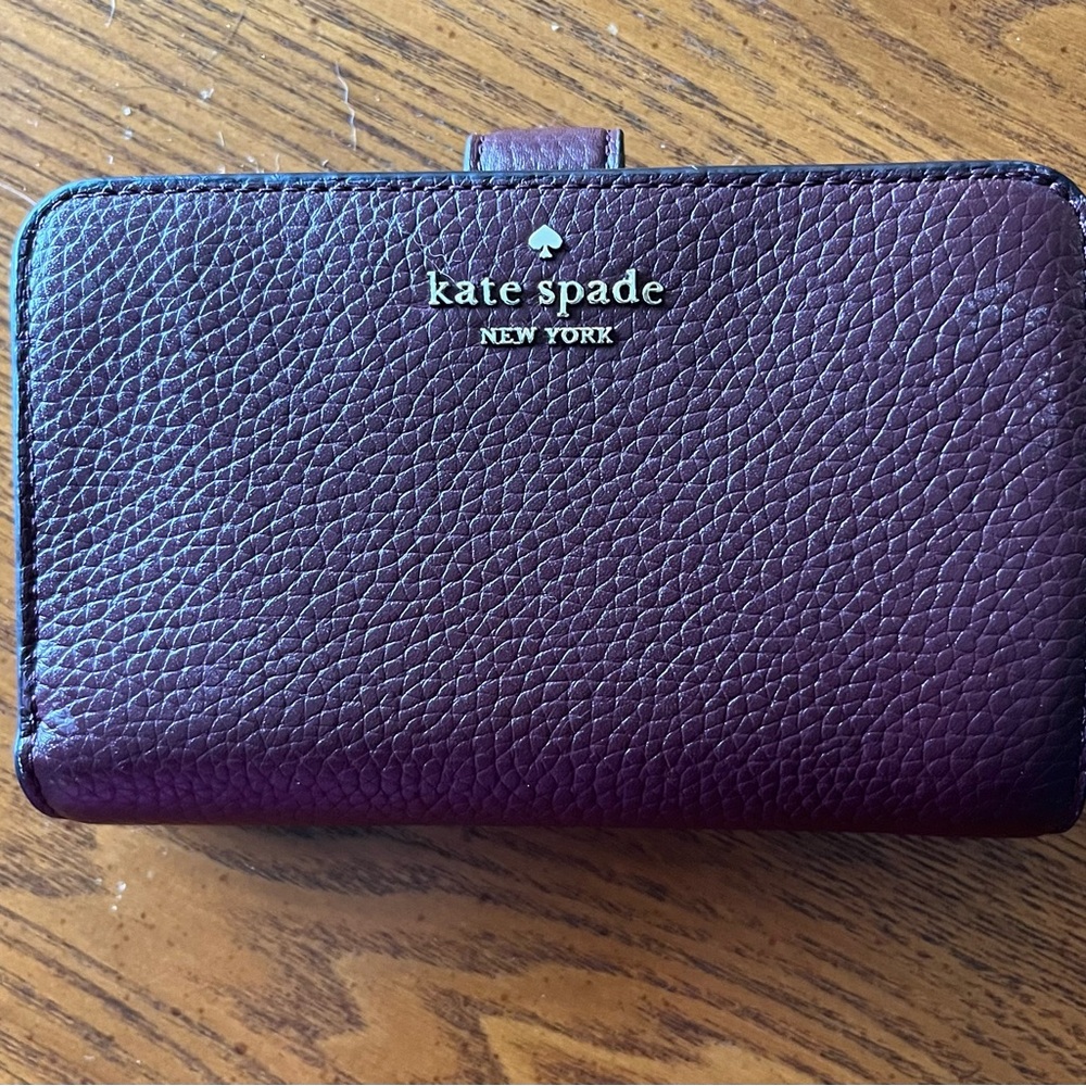 Kate Spade Deep Purple Leather Wallet. EUC